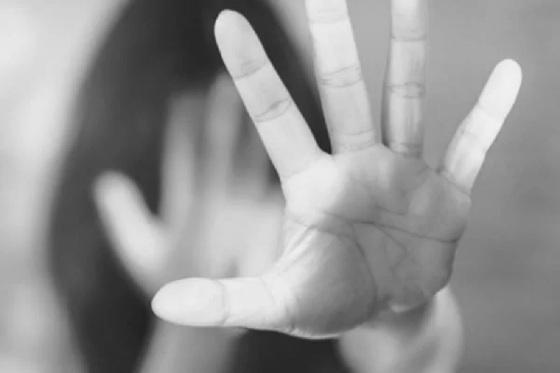 Homem amordaça e estupra sobrinha de 9 anos