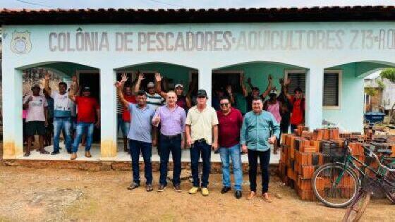 Wilson Santos visita Rosário Oeste e reforça compromisso com pescadores