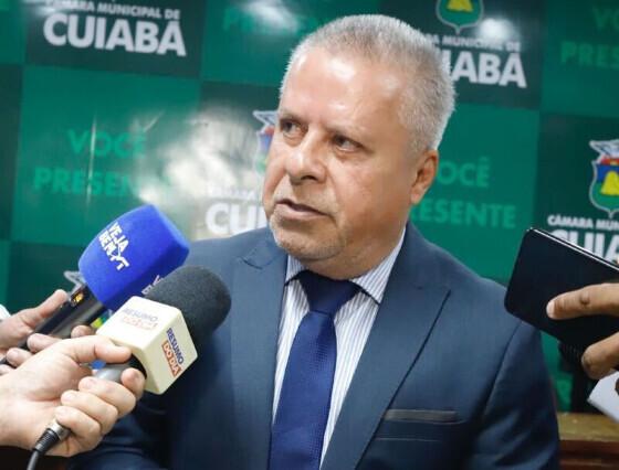 Advogado protocola pedido de cassação contra Chico 2000 por quebra de decoro