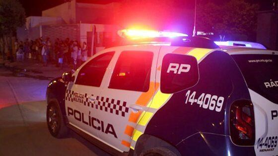 Crianças indígenas são abandonadas na rua durante a madrugada