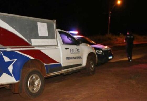 Jovem de 22 anos é assassinado após ter casa invadida por dupla armada