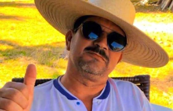 Piloto tenta ultrapassar três carretas, bate de frente e morre na BR-163