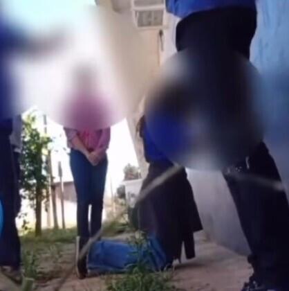 Vídeo mostra adolescente sendo violentamente agredida dentro de escola; veja