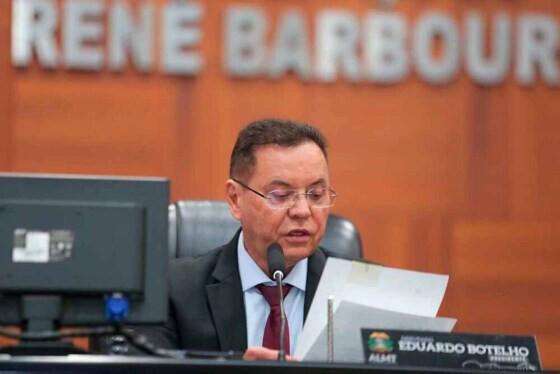 Botelho apresenta PL que trata da contratação de obras e serviços por concessionárias