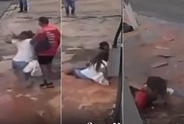 Jornalista da Globo de Cuiabá cai em buraco d'água durante gravação sobre vazamento