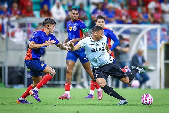 Bahia goleia Grêmio por 4 a 0 e se recupera em grande estilo no Brasileirão